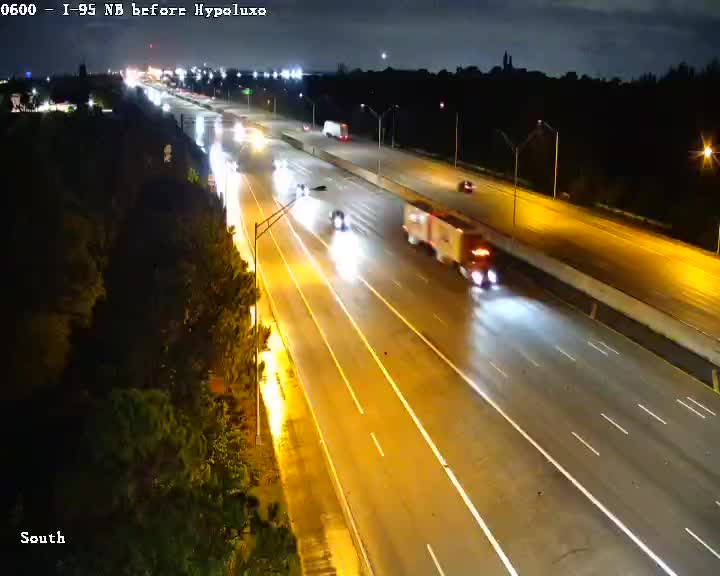 Traffic camera looking at I-95 at I-95 S of Hypoluxo, northbound