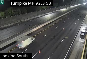 Traffic camera looking at Florida's Turnpike at Tpke MM 92.3 SB, southbound