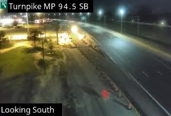 Traffic camera looking at Florida's Turnpike at Tpke MM 94.5 SB, southbound
